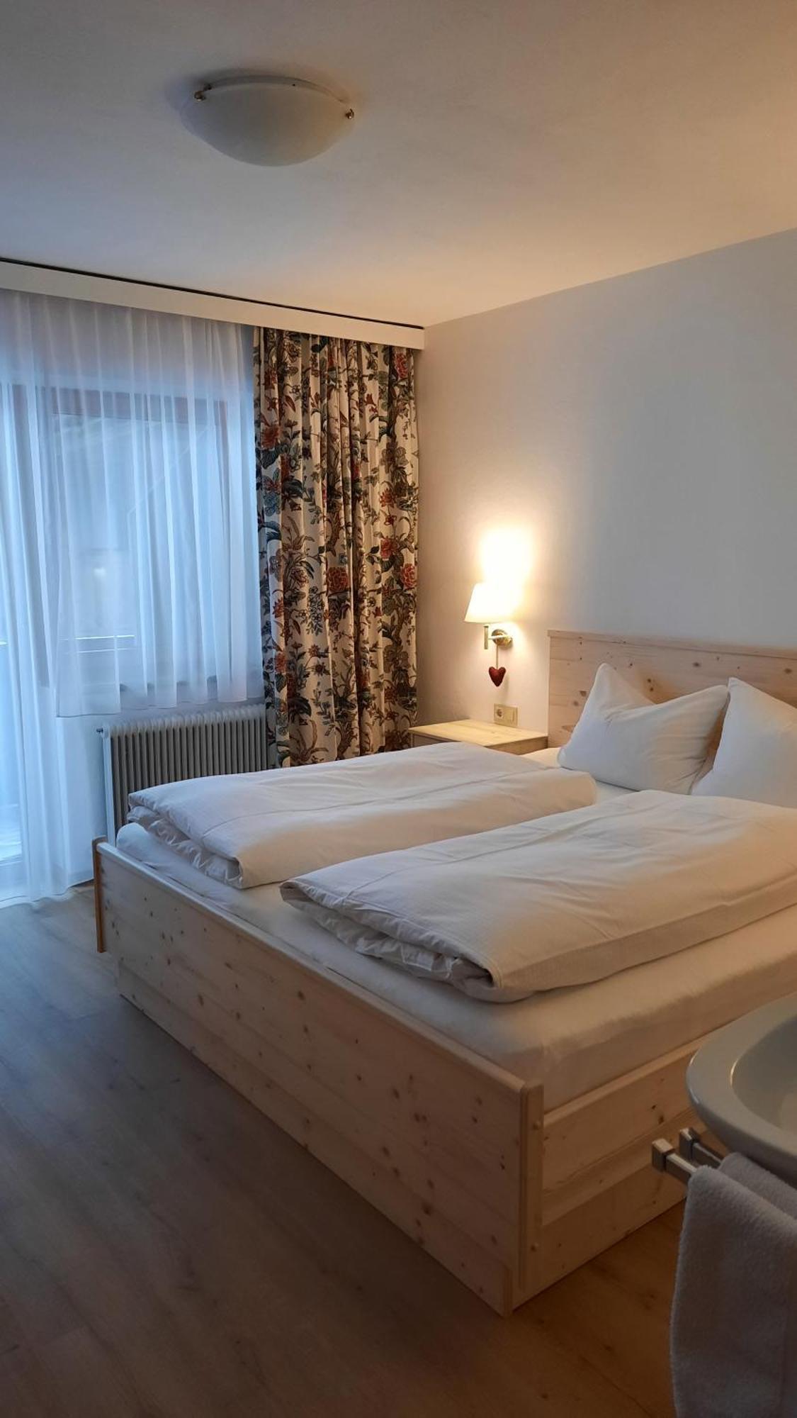 Haus Gmahblick Ferienwonungen Hotel Alpbach Eksteriør billede