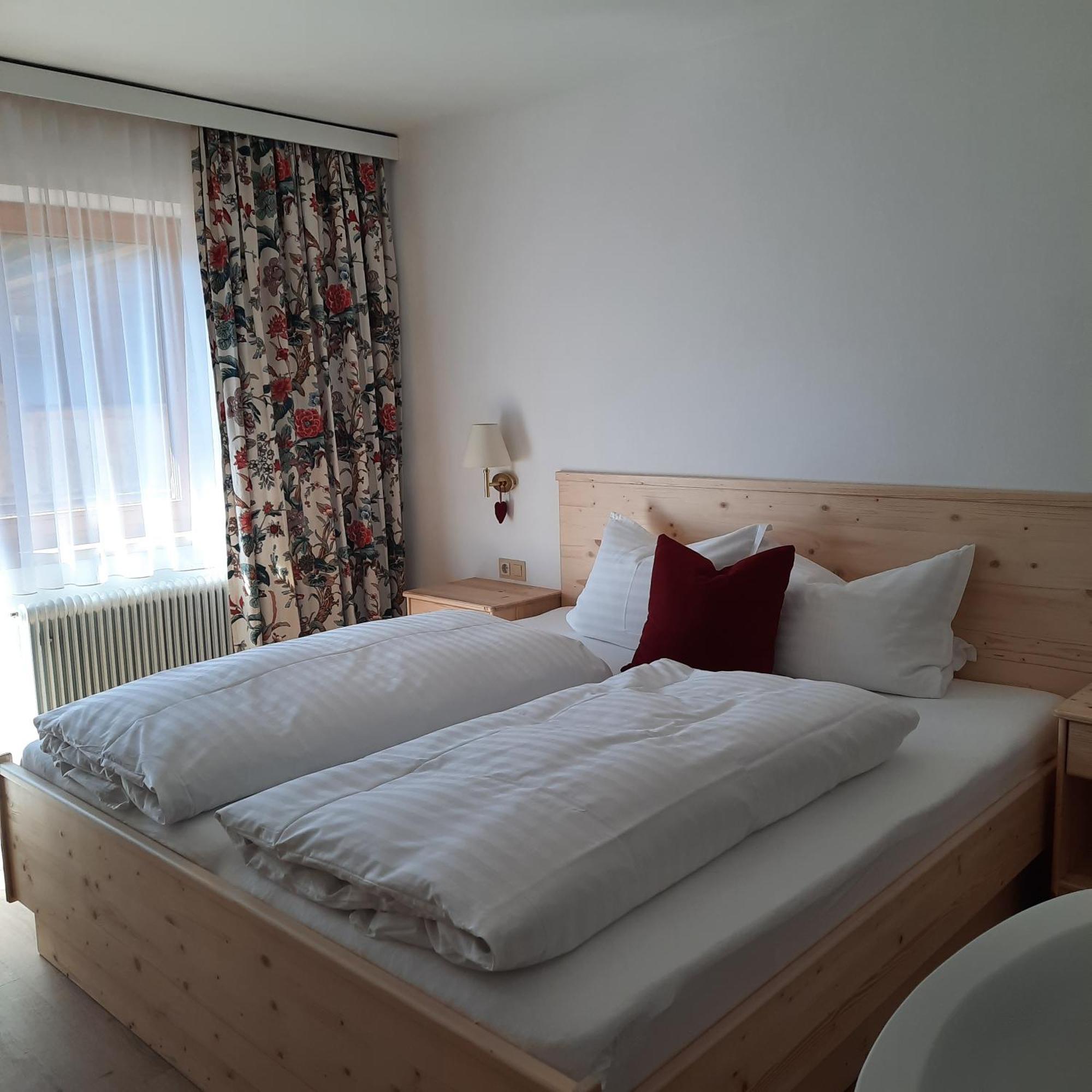 Haus Gmahblick Ferienwonungen Hotel Alpbach Eksteriør billede
