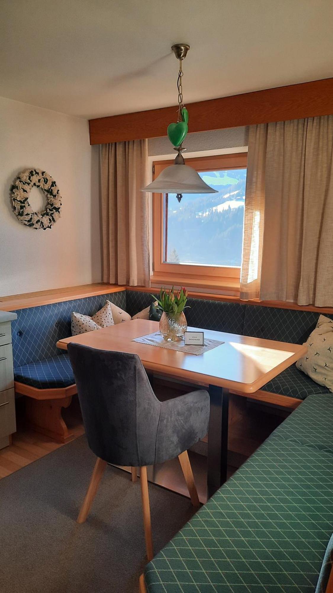 Haus Gmahblick Ferienwonungen Hotel Alpbach Eksteriør billede