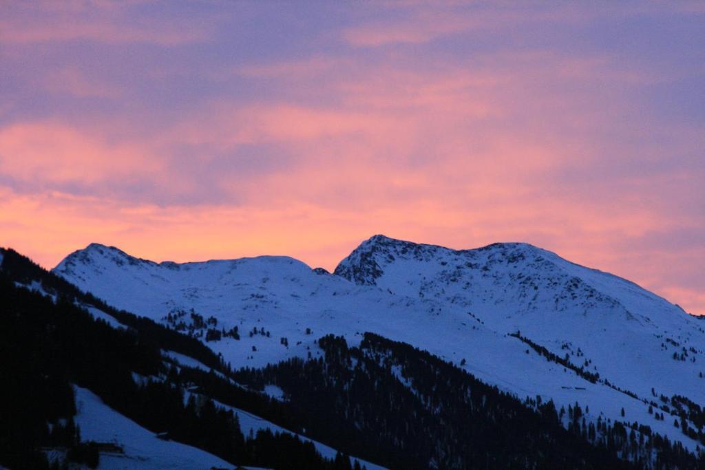 Haus Gmahblick Ferienwonungen Hotel Alpbach Eksteriør billede