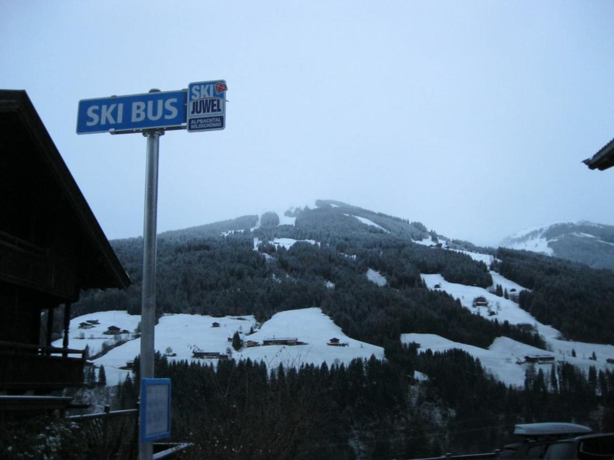Haus Gmahblick Ferienwonungen Hotel Alpbach Eksteriør billede